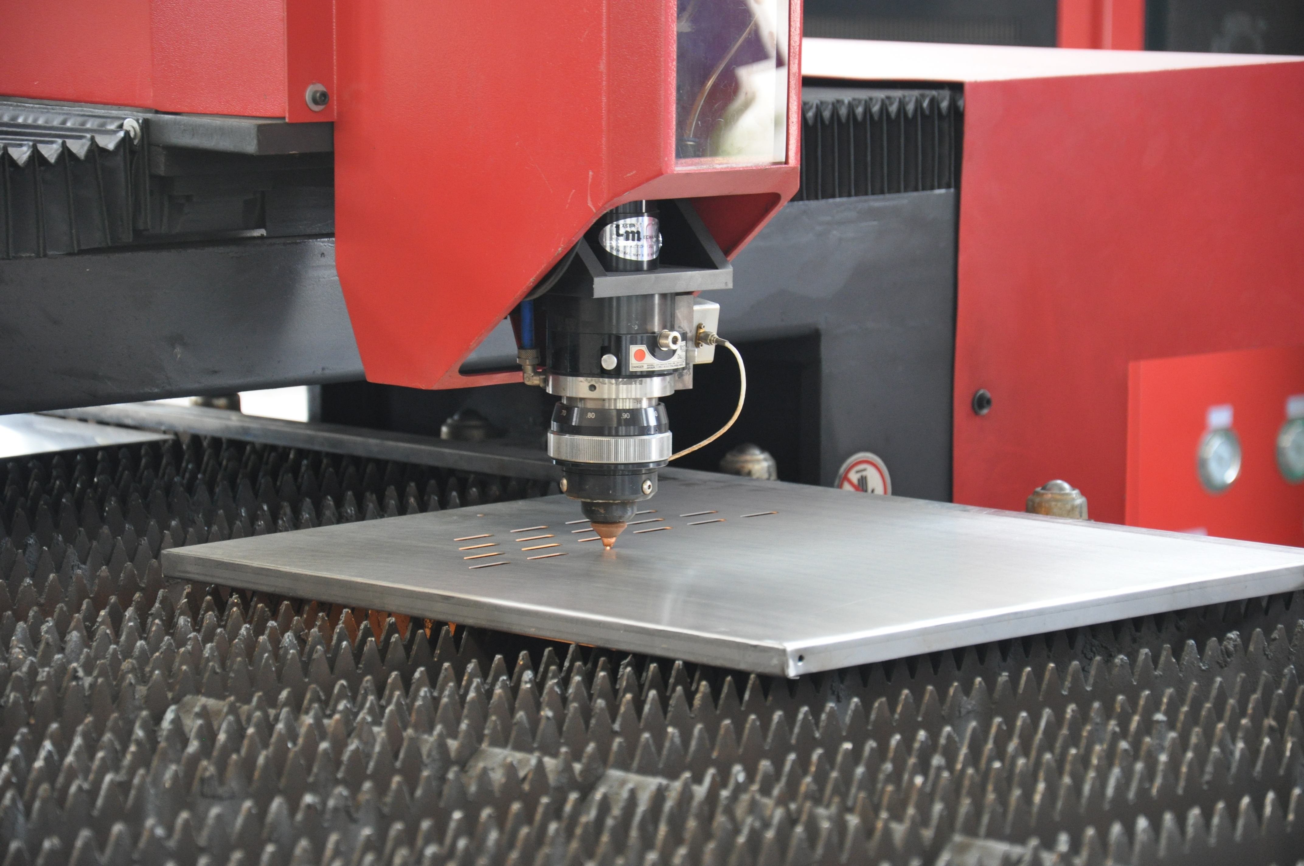 ​The application and introduction of laser cutting machine part.4