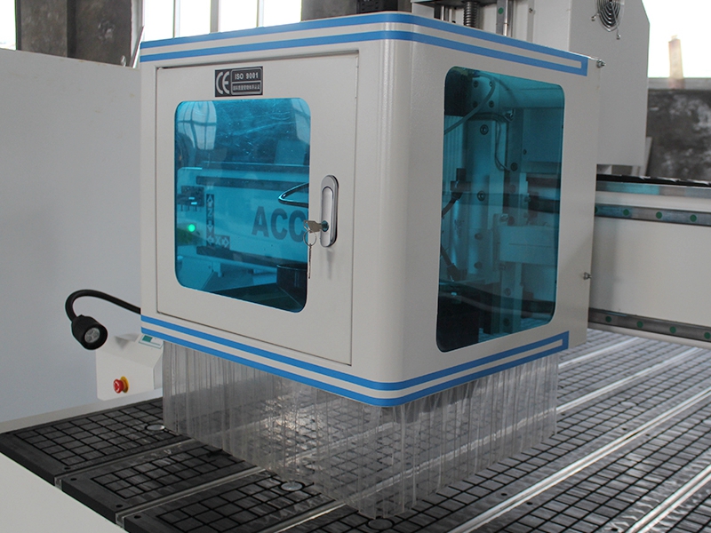 What is the difference between CNC engraving machine and CNC material opening machine