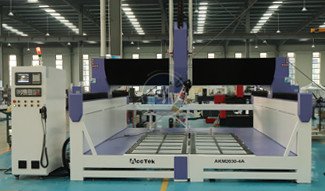 Machine de routeur CNC 3D 4 axes de grande taille expédiée en Hongrie
