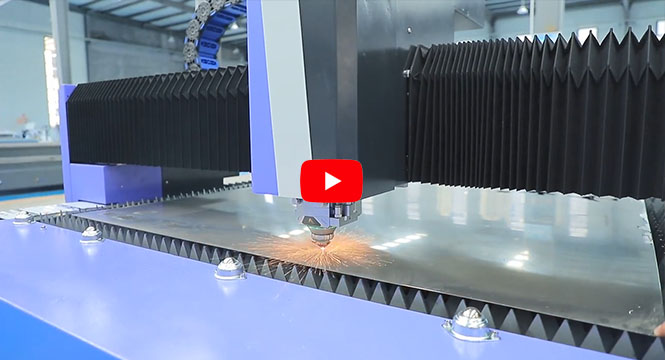 Machine de découpe laser à fibre pour la artisanat du métal