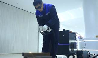 La machine de nettoyage au laser est iddeale pour l'delimination de la rouille industrielle