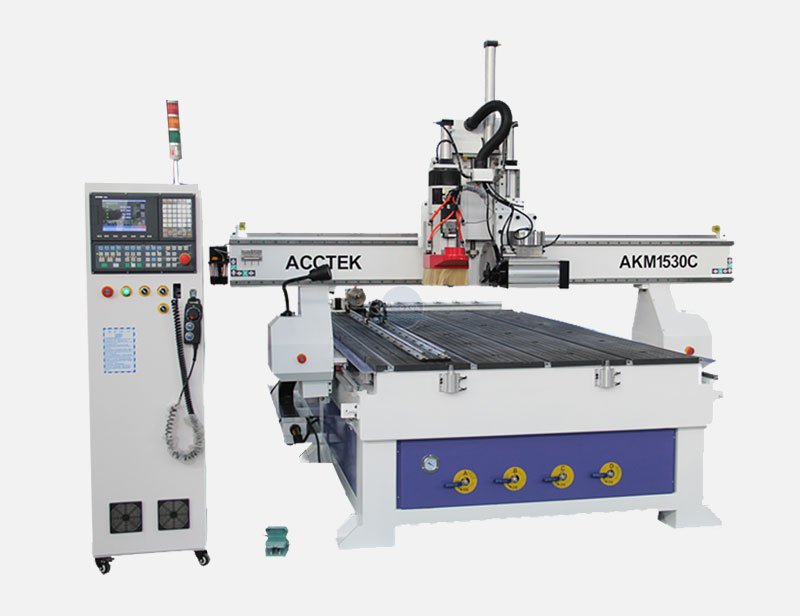 ATC CNC Router With A Cutting Saw