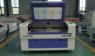 Buying Guide for Laser Cutting Machine for Acrylic