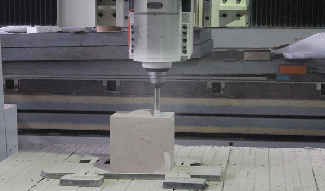  How to choose the voltage of the cnc router machine?