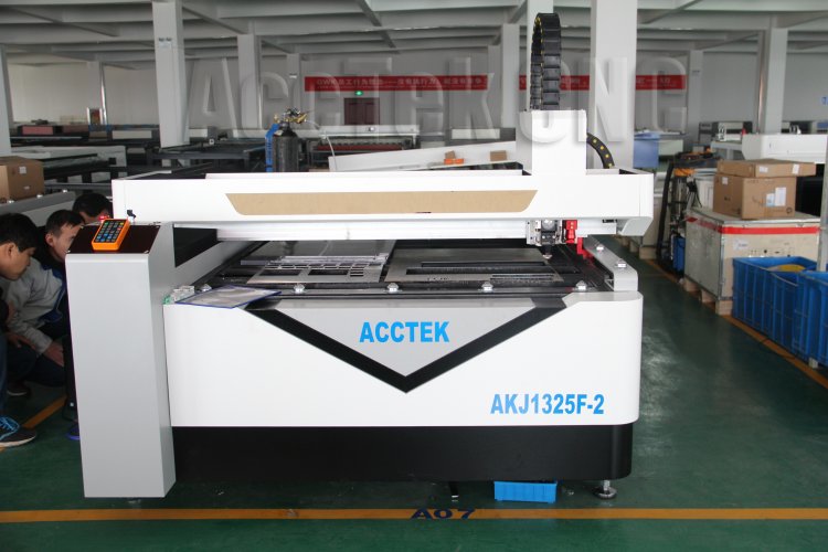 Steel Acrylic mextal and Non mextal fiber laser combined machine 