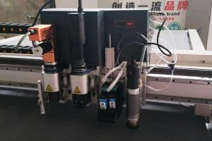 What Safety Measures Should Be Taken When Operating Oscillating Knife Cutting Machines