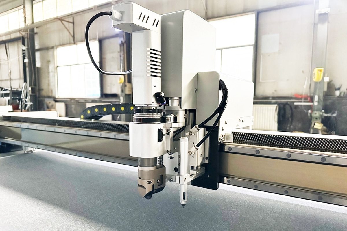 What Are The Applications of Oscillating Knife Cutting Machines